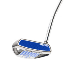 golf photos putter clubs